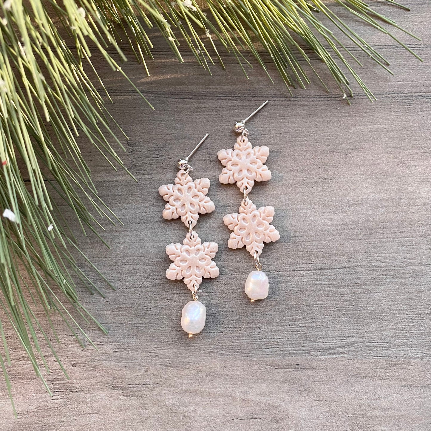 Snowflake pearls