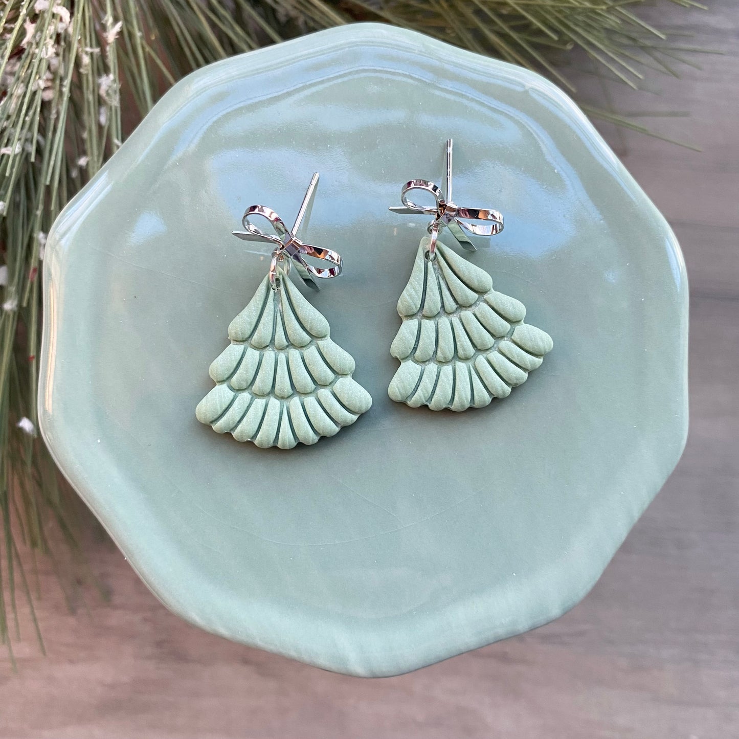Holiday Trees (silver)