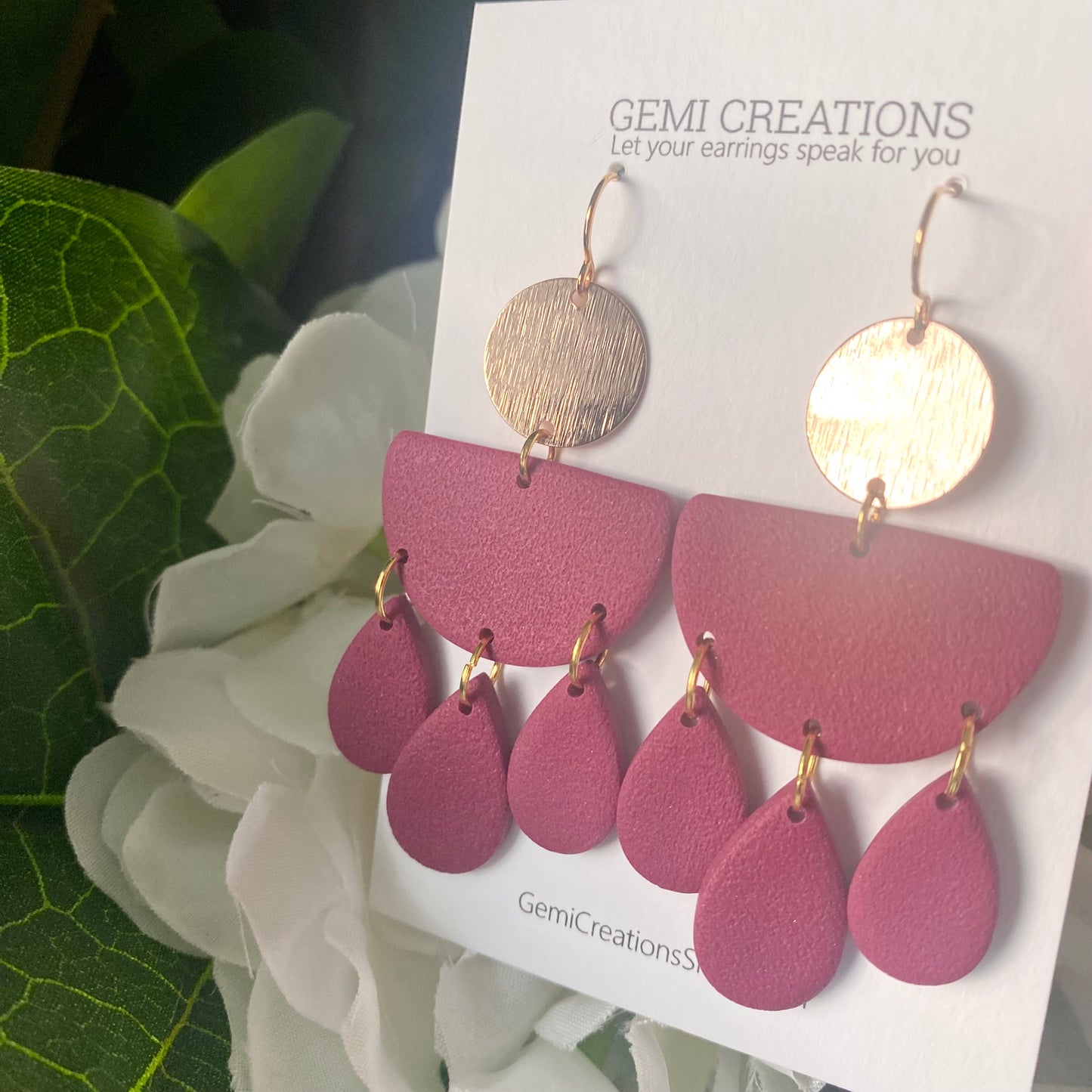 Neutral dangles w/ brass 3